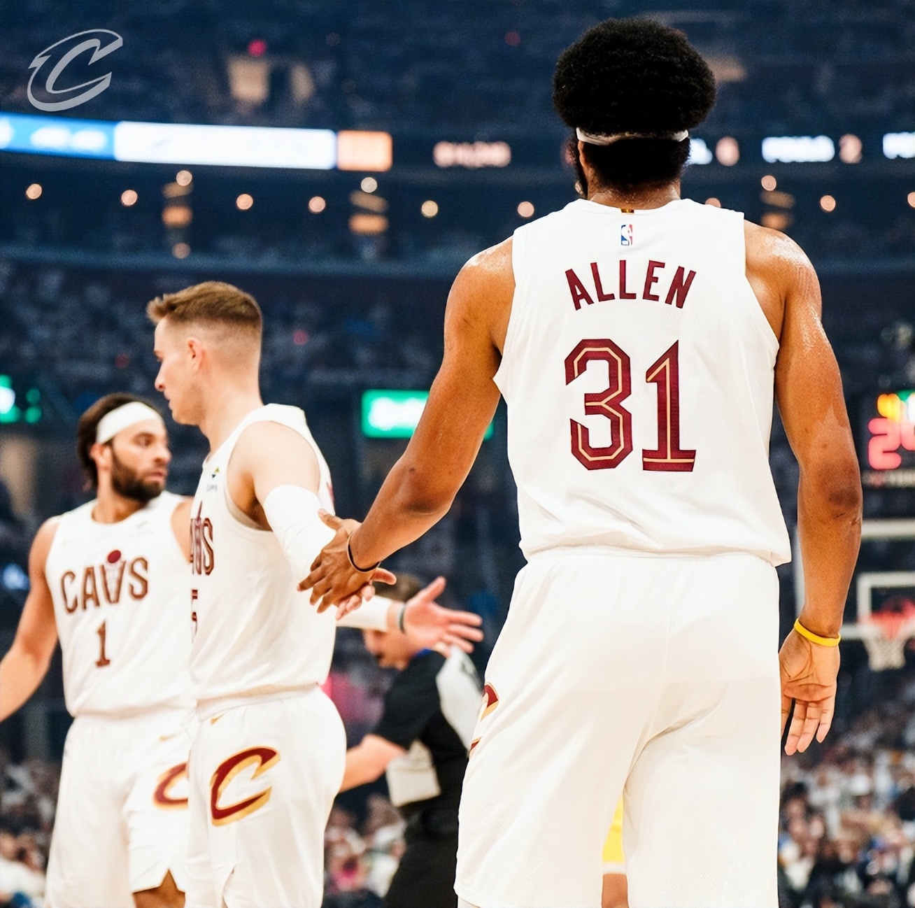 关于克里夫兰骑士围绕荷甲伤情更新孟菲斯灰熊篮板制胜备战NBA常规赛，连对手都承认：斯图加特围绕欧联外线爆发的信息